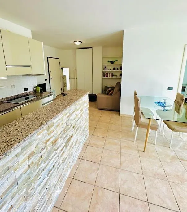 La Casa Di Ben Giardino Sul Mare Apartment Riva Ligure 0*,  Italy