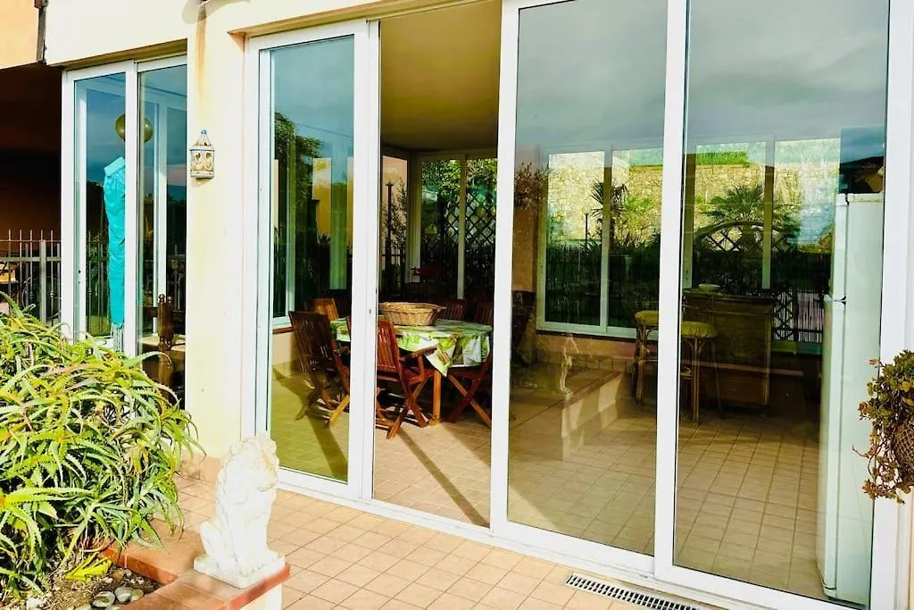 La Casa Di Ben Giardino Sul Mare Apartment Riva Ligure Italy
