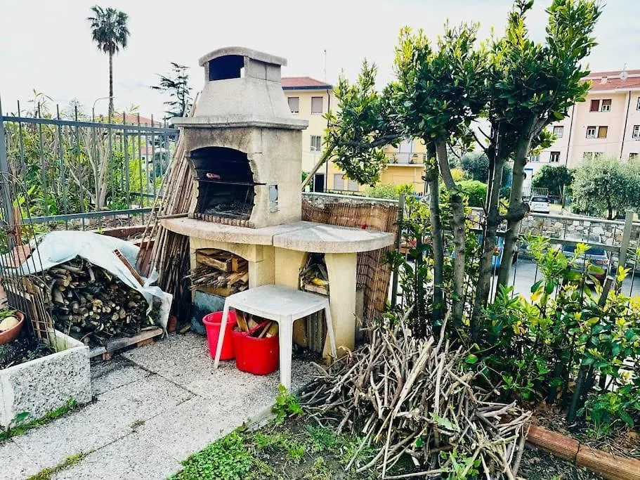 La Casa Di Ben Giardino Sul Mare Apartment Riva Ligure Italy