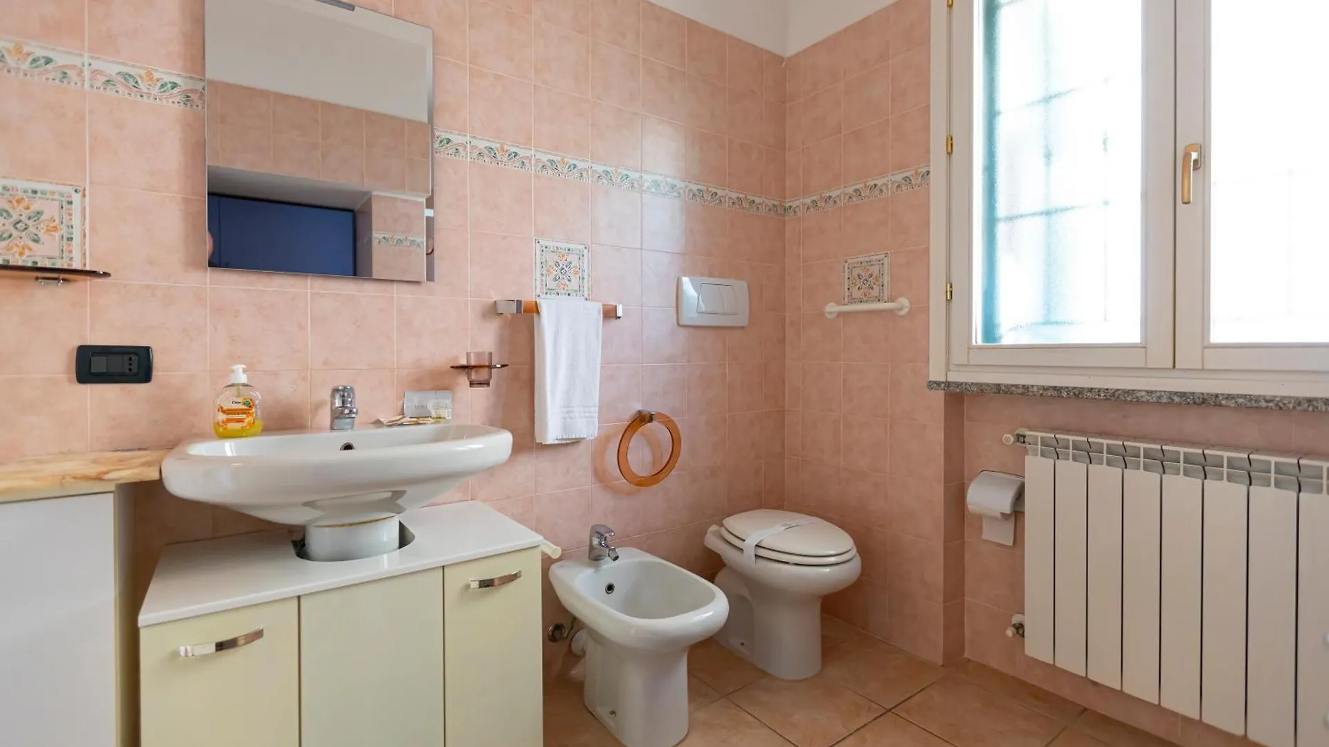 La Casa Di Ben Giardino Sul Mare Apartment Riva Ligure